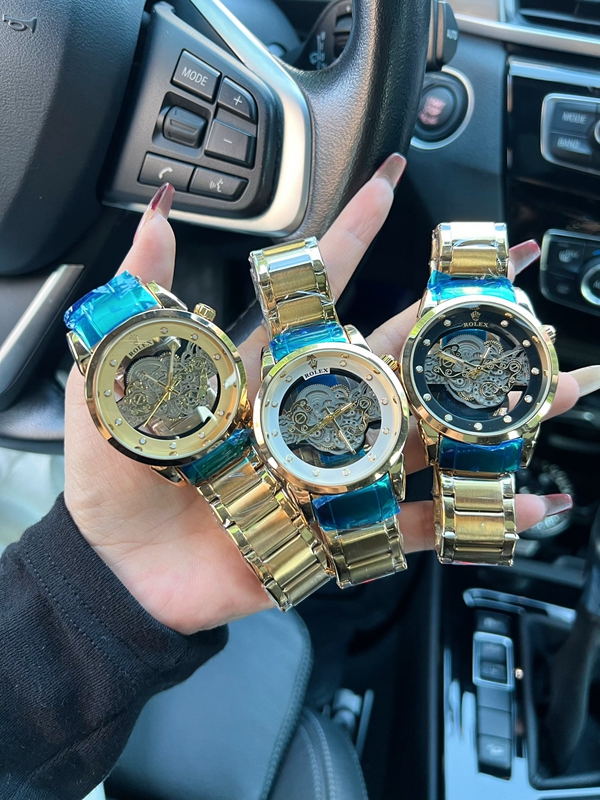 ブランド時計側面デザイン